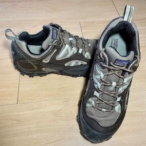 Patagonia Drifter A/C Canteen/Dark Celadon Hiking Shoes, Size 9